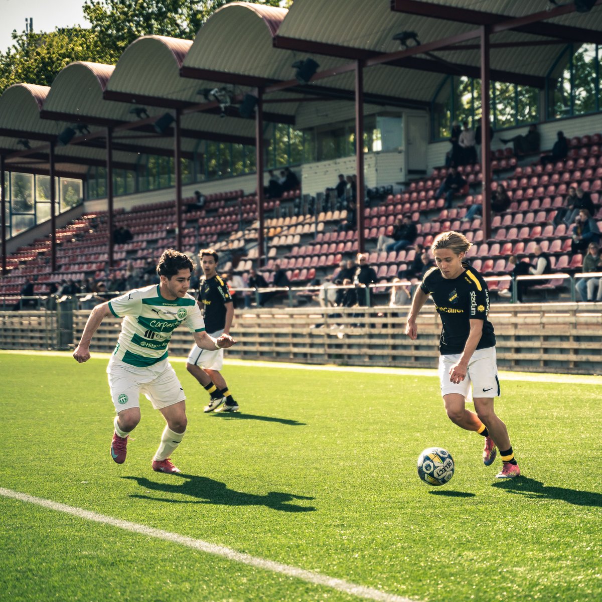 15 inspelade poäng av 15 möjliga! Med idel segrar kan vi konstatera att AIK Ungdomsfotboll hade en fotbollshelg som får betyget – mycket väl godkänd.

P19 🆚 Kalmar FF 3–0
P17 🆚 Västerås SK 5–3
P16 🆚 Östersunds FK 3–1
F19 🆚 Linköpings FC 7–1
F17 🆚 Umeå IK 2–1