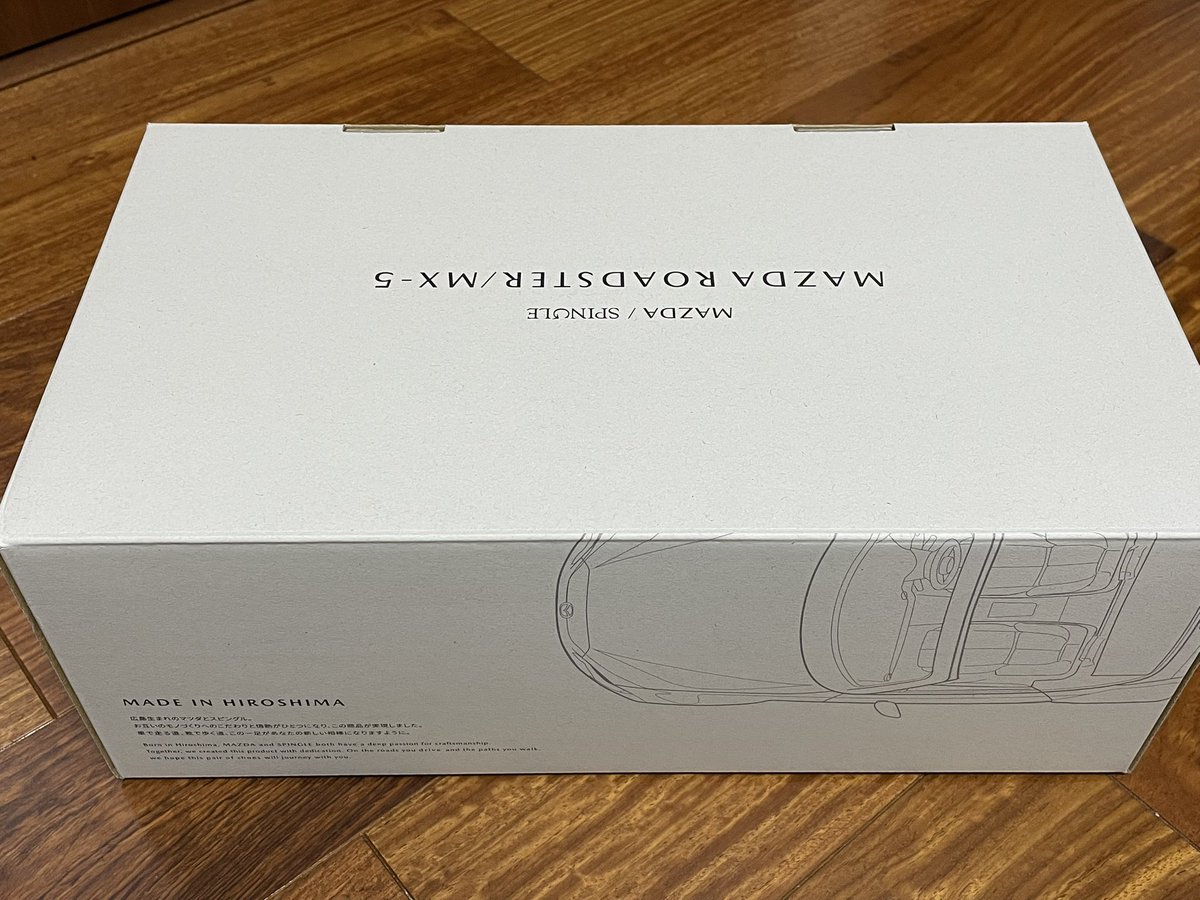 RedOutposts's tweet image. 早速購入しました♬
運転するのが益々楽しくなりそうです😊

#ロードスター
#スピングル
#SPINGLE