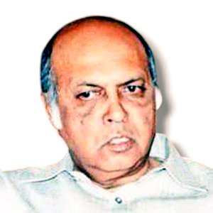 إِنَّا لِلّهِ وَإِنَّـا إِلَيْهِ رَاجِعُونَ

سابق گورنر سندھ و وزیرِ خزانہ، ممتاز قانون دان اور سینئر سیاستدان کمال الدین اظفر صاحب کے انتقال پر دلی رنج و افسوس کا اظہار کرتا ہوں۔ اللہ تعالیٰ مرحوم کو جنت الفردوس میں اعلیٰ مقام عطا فرمائے اور اہلِ خانہ کو صبر اور حوصلے کے ساتھ اس