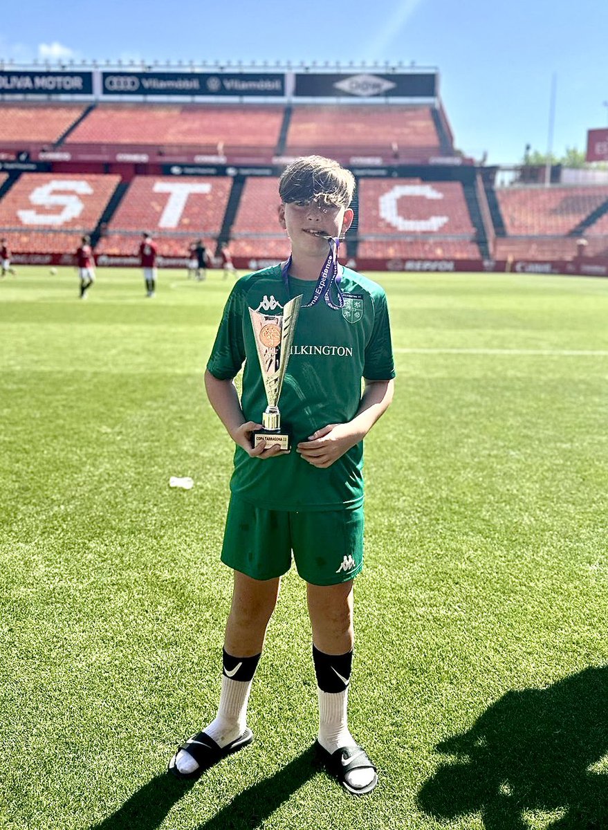 Bernard Platt tweet media