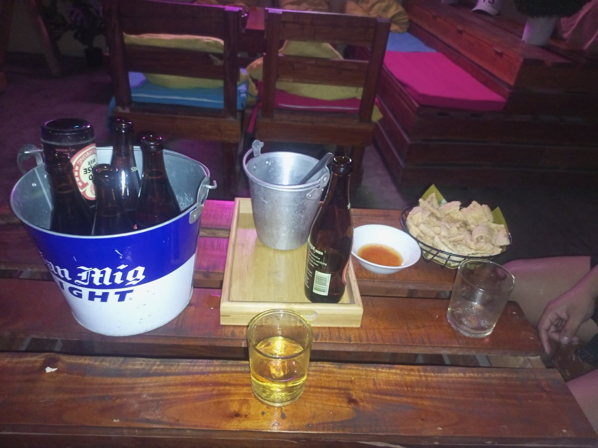 At Nomi Chill out Bar
#ZamboangaCity
#Chillforthisnight
#SatisfiedfortheGo