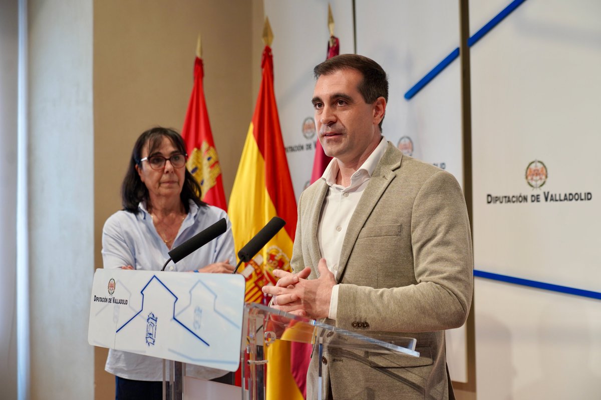 🏃 Presentación de la 16ª Carrera de Villazgo de Aldeamayor de San Martín.

La diputada <a href="/FrutosMyriam/">Myriam Martín Frutos</a> y el alcalde <a href="/robertomartip/">Roberto Martínez</a> dan a conocer la programación de la jornada.

📍 Uno de los eventos que se realizan dentro del marco de la celebración del Privilegio de Villazgo,