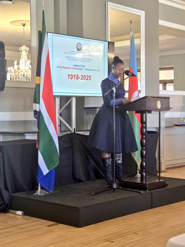 Today, I joined fellow Head of Diplomatic Missions accredited to the Republic of South Africa in congratulating H.E. Dr. Hussein, Chargè D'Affaires of the Embassy of Republic of Azerbaijan to South Africa, on their 107th National Day  Celebrations (1918 - 2025).  We got a moment