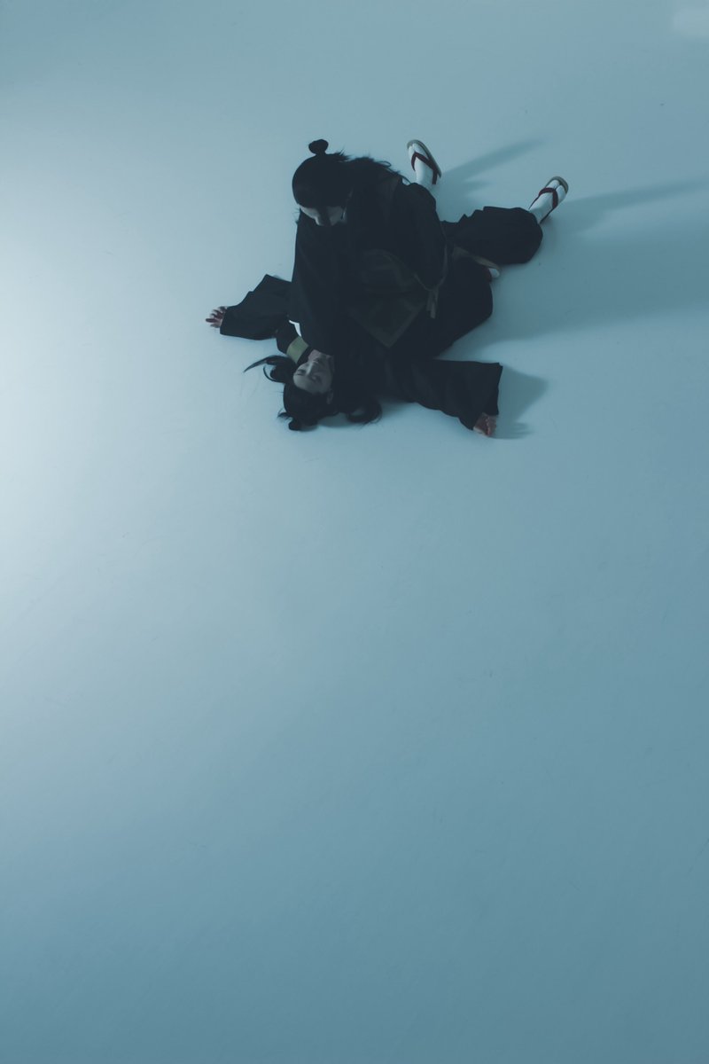 __じゃぁこの身体、貰っていくね

cos.呪術廻戦
<a href="/shu_ruru0/">𝕊𝕙𝕦𝕣𝕦</a> /<a href="/ktm0g4/">蒼以</a> 
Photo：<a href="/k_a_mog0000/">子鹿のありん子</a>