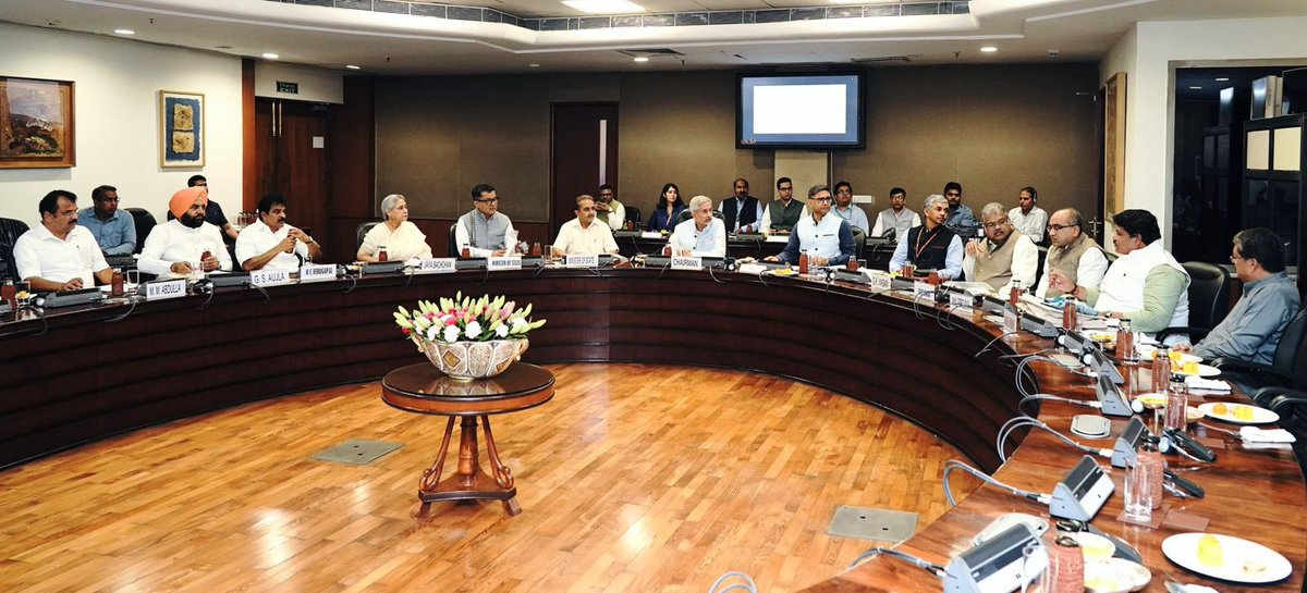 kcvenugopalmp's tweet photo. Attended the Consultative Committee meeting of the Ministry of External Affairs today in Delhi to discuss cross-border terrorism. https://t.co/LdMzhqfZeb