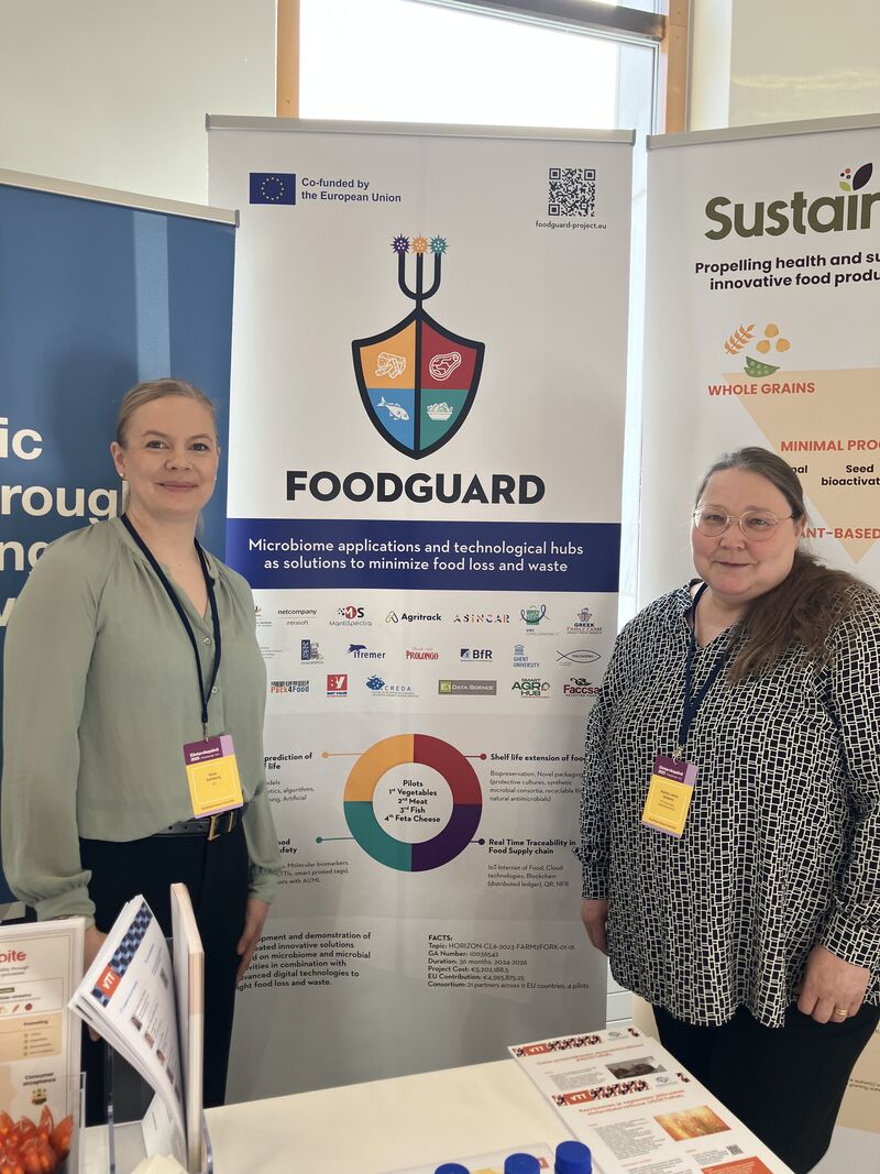 Our partners, Hanna-Leena Alakomi and Elina Sohlberg, researchers from the VTT Technical Research Centre of Finland Ltd, representing the FoodGuard project in Elintarvikepäivä, the most important annual event of the Finnish food industry!