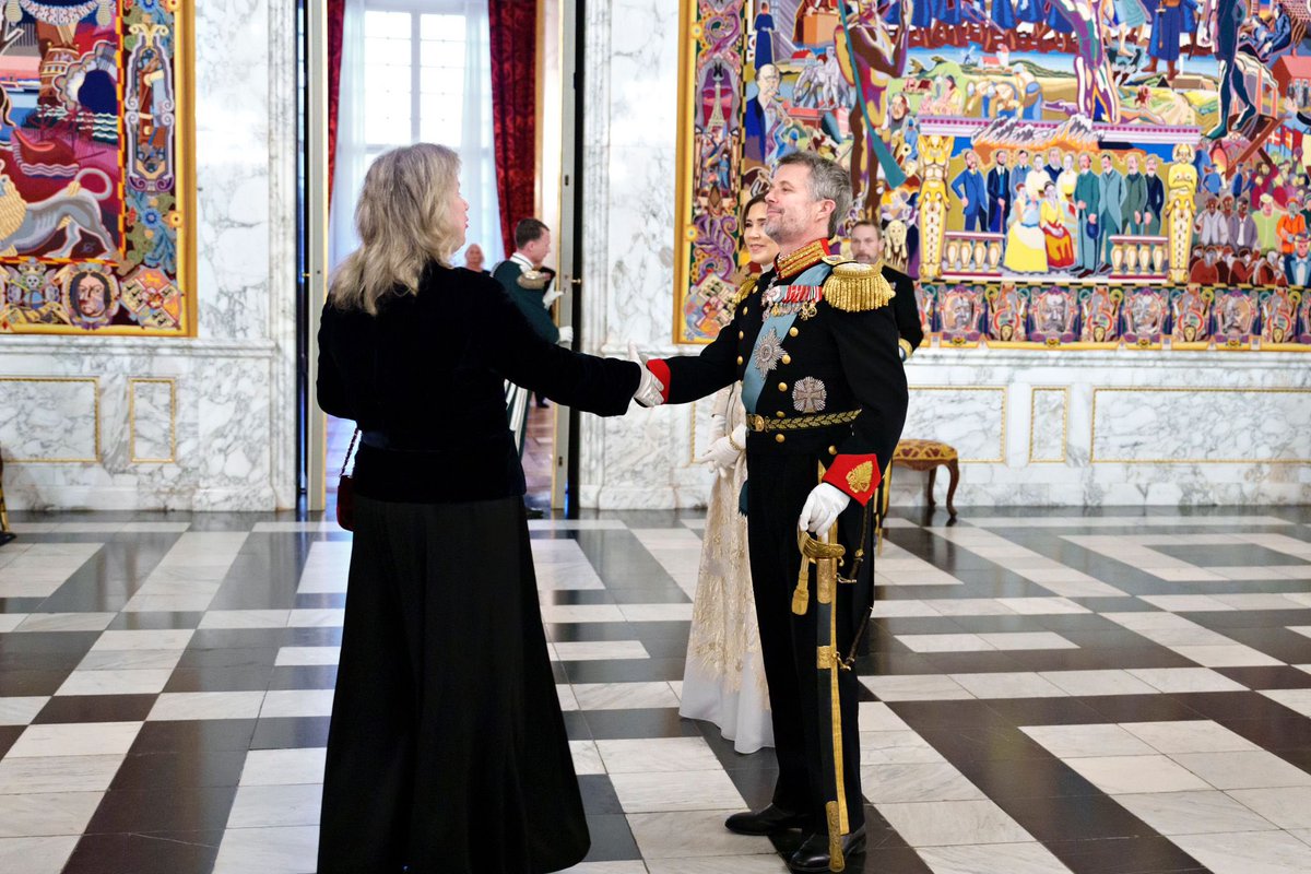 Extending the best wishes and warmest congratulations to His Majesty King Frederik X. on the occasion of HM’s birthday today 🇭🇷💐🇩🇰.
(The photo by Keld Navntoft is taken on 6/1/2025).
