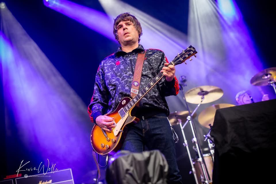 kevin wells (@bigwhopperkevin) on Twitter photo Shed Seven at Bramall Lane Sheffield 25.5.25 <a href="/shedseven/">Shed Seven</a> <a href="/Ricktw1tter/">Rick Witter</a> special guests to <a href="/PaulHeatonSolo/">Paul Heaton</a> <a href="/SheffieldUnited/">Sheffield United</a> #shedseven #rickwitter #paulbanks #Tomgladwin #Sheffield #SheffieldUnited #livemusic #livemusicphotography Shed Seven at Bramall Lane Sheffield 25.5.25 <a href="/shedseven/">Shed Seven</a> <a href="/Ricktw1tter/">Rick Witter</a> special guests to <a href="/PaulHeatonSolo/">Paul Heaton</a> <a href="/SheffieldUnited/">Sheffield United</a> #shedseven #rickwitter #paulbanks #Tomgladwin #Sheffield #SheffieldUnited #livemusic #livemusicphotography