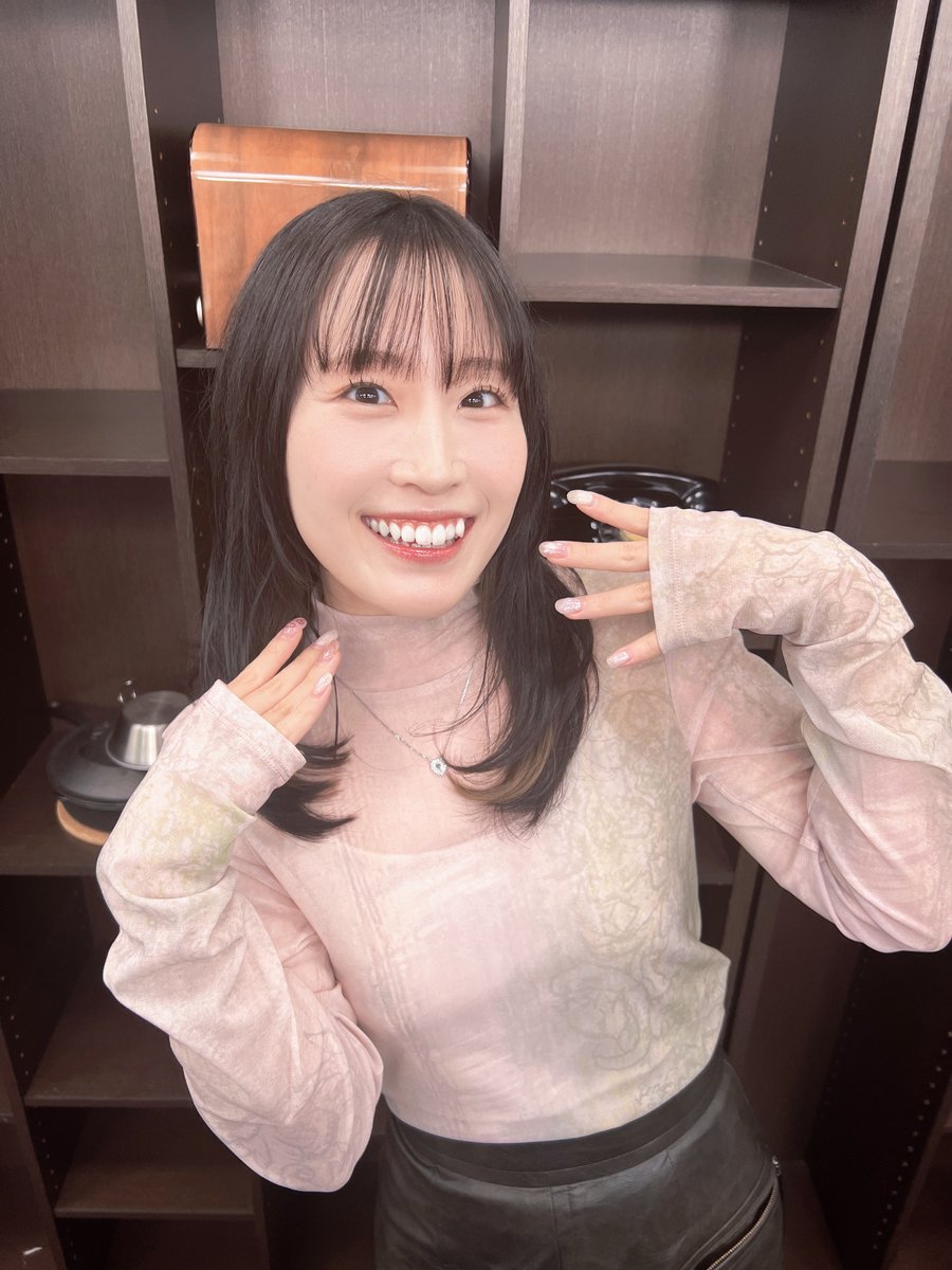 みのりページ 鈴木みのり「みのりダイアリー」<14ページ目>は、この後すぐ！ 配信