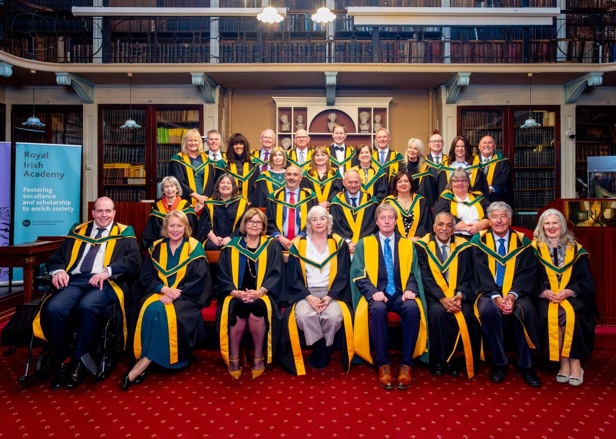 ucdgearyinst's tweet image. Last Friday, the Geary Institute’s director, @mcmnorris, was admitted as a member of the @RIAdawson for her exceptional contributions to humanities and social sciences as well as to public service.
Prof Norris was one of the 28 new members admitted to the Royal Irish Academy.