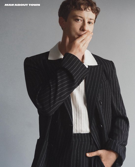 hourly joseph quinn (@hourlyjoequinn) on Twitter photo 