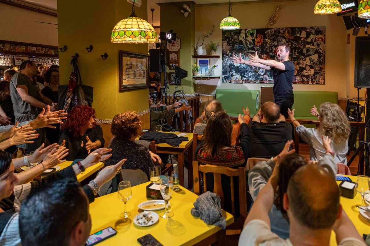 ✔ <a href="/Poltsiko/">Poltsiko Antzerkia</a> Antzerki Jaialdiaren balantzea
📌 2.332 ikusle 
 📆 Antzerkia + umorea + magia + musika + kabareta 
🏦  #Donostia #euskaraz
Info -> buff.ly/6f75ueu