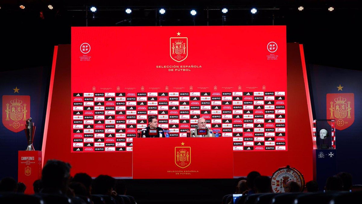 Luis de la Fuente valora la incorporación de Isco al equipo nacional y su aportación madridactual.es/8033929-futbol…