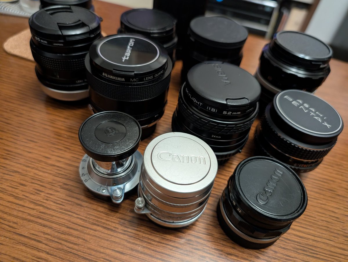 malca_flex's tweet image. 突然ですが
いい加減カメラとレンズを減らせ、とガンガルが言っているので（ガンガルはそんなこと言わない）思い切って整理します。第一弾はレンズから。

整備済みと訳アリ混在です。原則FF限定で興味ある方いらっしゃいましたら気軽にご質問等頂けたらと思います（DMでもリプでも）。