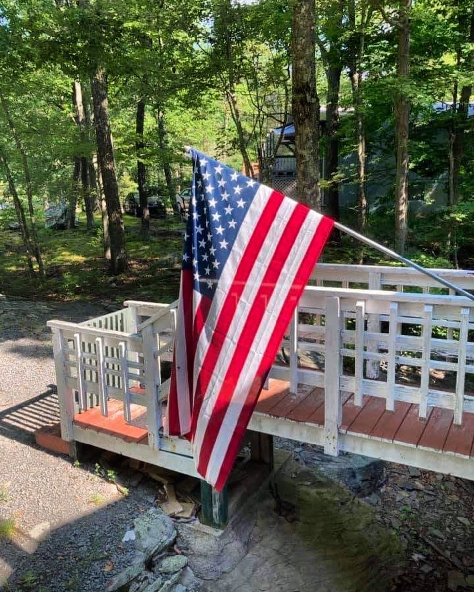 Today we Remember and Honor those who made the ultimate sacrifice so we may have the Freedoms we have today.  They are never forgotten.