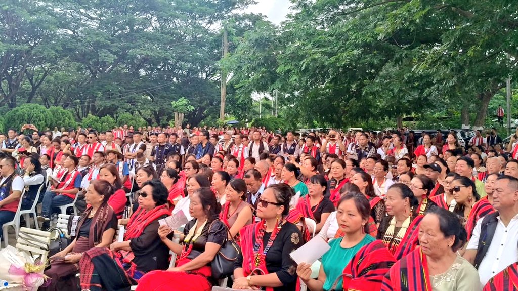 YanthungoPatton's tweet photo. Deeply touched by the warm reception at Dimapur Airport today. My heartfelt thanks to the Dimapur Lotha Hoho, Chümoukedima Lotha Hoho, different civil society organisations, and the wider community for such a meaningful welcome program following my return from the Vatican where I had the honour of representing India at the inaugural Mass of His Holiness Pope Leo XIV.

Their presence and kind words were truly moving and a reminder of the strength that binds our communities together. I also extend my gratitude to the media fraternity for their support.

Thank you all for this unforgettable  homecoming.