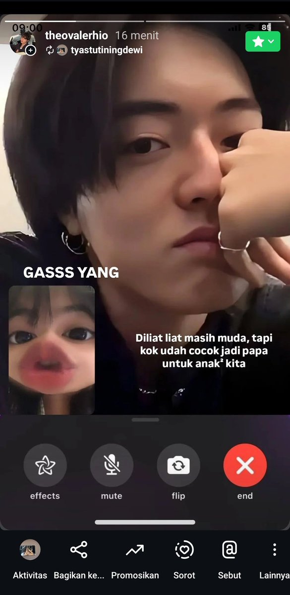oreocococaramel's tweet photo. ; lika-liku cowok kuliah tapi ceweknya kerja

- a haruto few tweet au https://t.co/i6n8NDTWIk