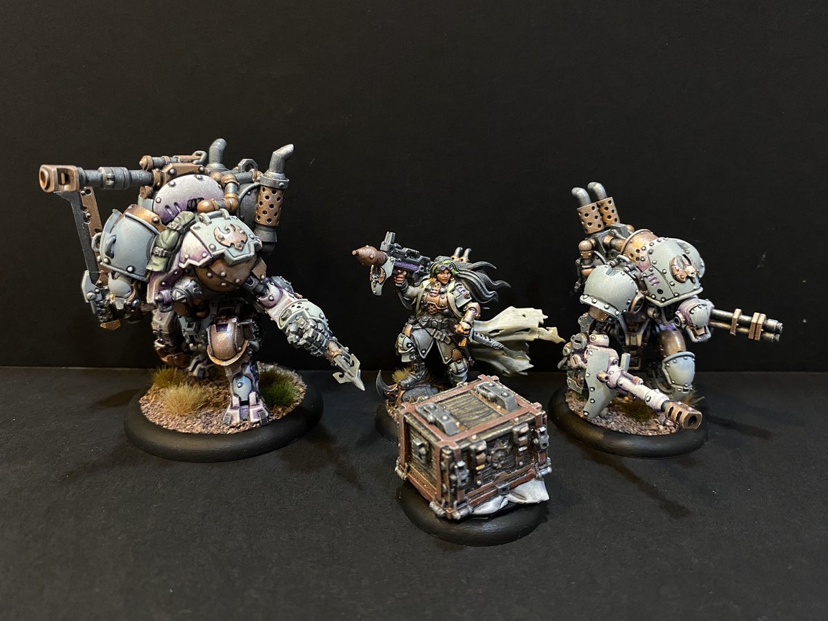 OrosWu's tweet photo. Cygnar Gravediggers Battlegroup Box finished.
#warmachinehordes #warmahordes #cygnar #gravediggers #ウォーマシン #ウォーマシンMK4 https://t.co/UItUB5Gd6M