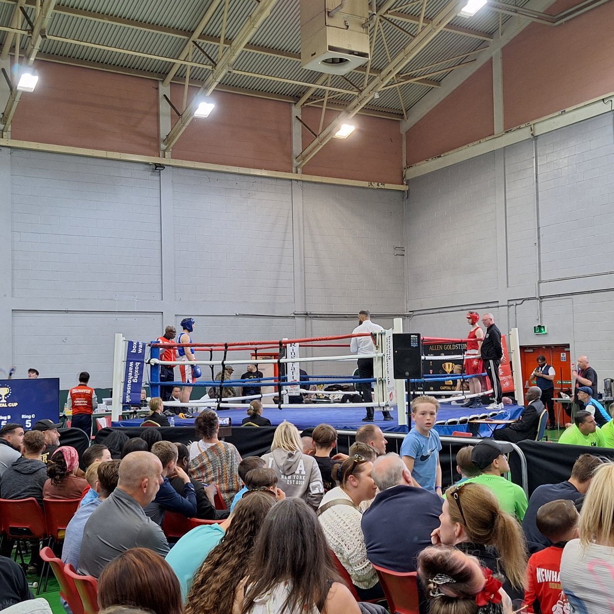 Great day of high quality amateur boxing at the Capital Box Cup in Tottenham. Some terrific performances from @islingtonabc