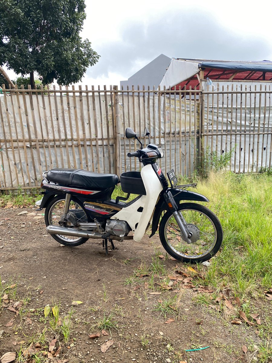 Dijual nih bulus 91 nya
Komplit pajak off
Mau sekalian di restorasi ringan / total juga boleh

Harga reply / dm aja yes