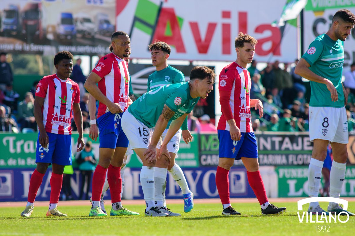 DEPORTES COPE 🎧 | Tertulia final de temporada sobre la actualidad de <a href="/cfvillanovense/">C.F. Villanovense</a> y <a href="/CDDonBenito_/">CD Don Benito</a> 

🔗 Escúchala en este enlace donbenito.com/tertulia-sobre…

🎙️ Con @samuel_sanchez5, <a href="/CarmonaPedro7/">Pedro</a> y <a href="/DavidFrutos_1/">David Frutos</a>