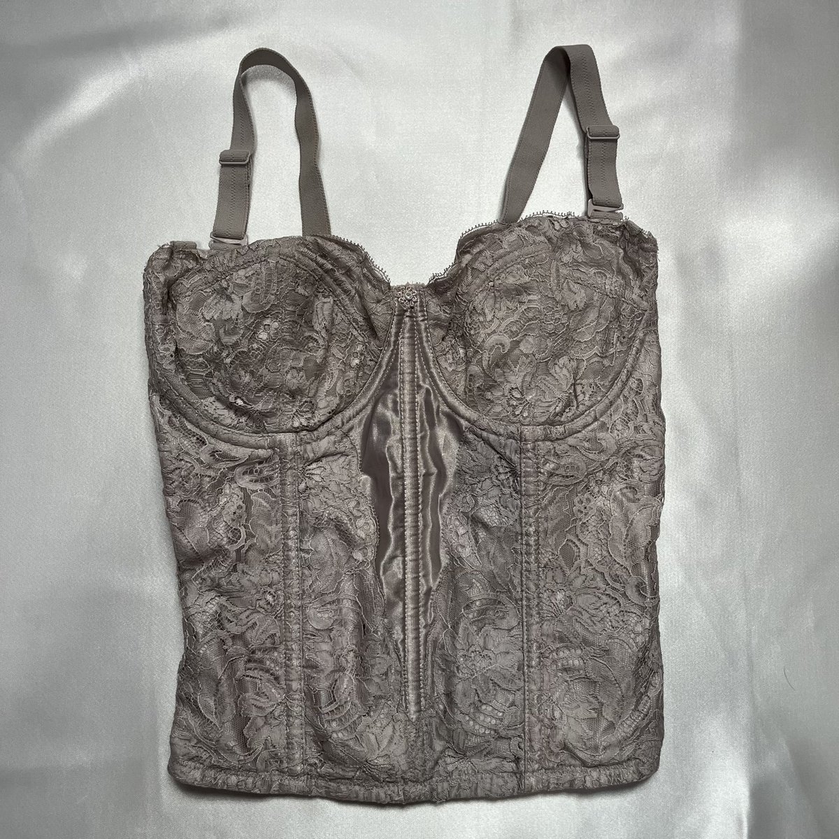 uti - order ke wa🍒 tweet media