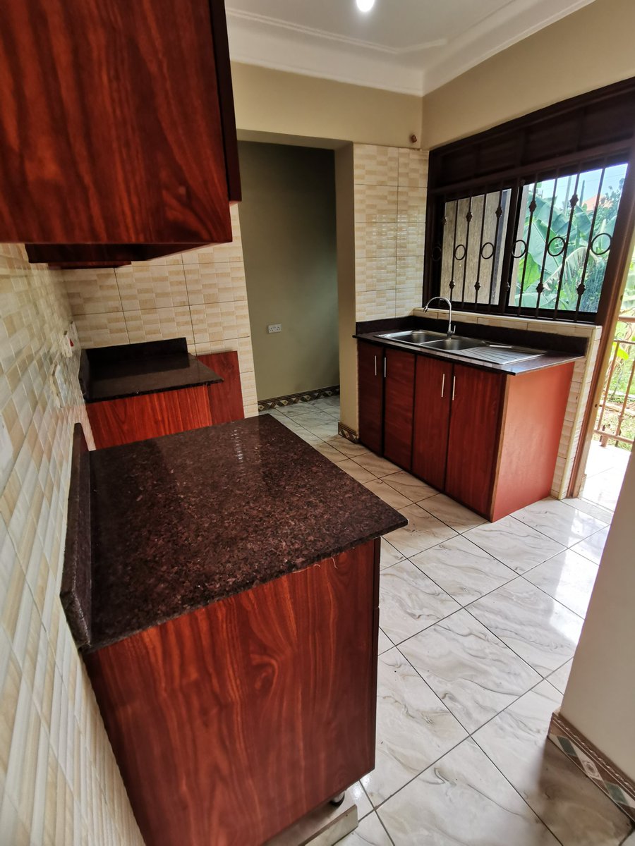 An unfurnished apartment  is available for rent at UGX800,000 per month. 
Location : Nakwero Gayaza 
▫️It has 2 bedrooms and 2 bathrooms. The master bedroom is self contained.
▫️A kitchen
▫️Living room 

Contact 0781773250 for more information.