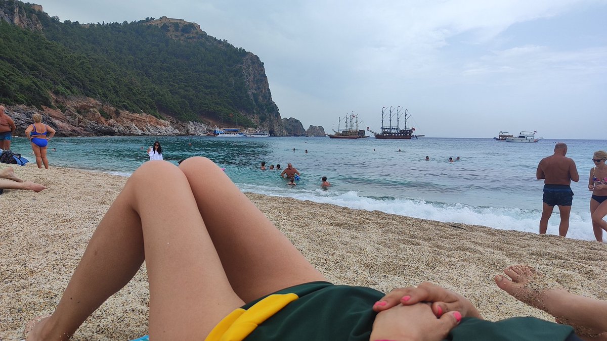 The weather is not very nice.🙁