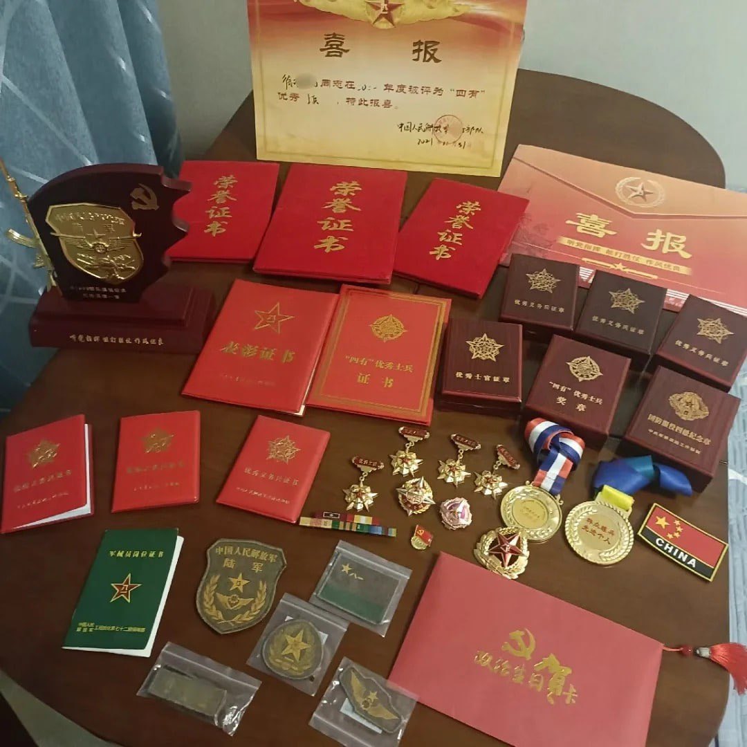 这辈子未成大事，但祖国需要 我会一直在，努力做好每个任务。谢谢祖国对我的肯定，也算是给家人和自己一个交代。