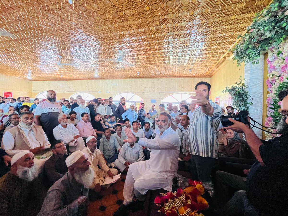 JKNC (@jknc_) on Twitter photo MLA Hazratbal Salman Ali Sagar (<a href="/salmanalisagar/">Salman Sagar</a>) Chairs Public Darbar at Ellahi Bagh
MLA Hazratbal Mr. Salman Ali Sagar, today chaired a public darbar at Ellahi Bagh to directly engage with residents and address their grievances. The event witnessed a huge gathering of locals, MLA Hazratbal Salman Ali Sagar (<a href="/salmanalisagar/">Salman Sagar</a>) Chairs Public Darbar at Ellahi Bagh
MLA Hazratbal Mr. Salman Ali Sagar, today chaired a public darbar at Ellahi Bagh to directly engage with residents and address their grievances. The event witnessed a huge gathering of locals,