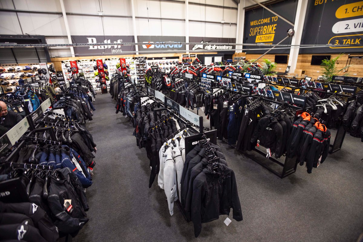 SuperbikeFactor's tweet photo. WE'RE OPEN🚨

All 6 of our sites will be open from 9am-6pm on Bank Holiday Monday 📆

Why not come and have a look? 👀

SHOP ALL MOTORBIKES: https://t.co/c1Yux4Bs7Q https://t.co/DJshWV5pwu