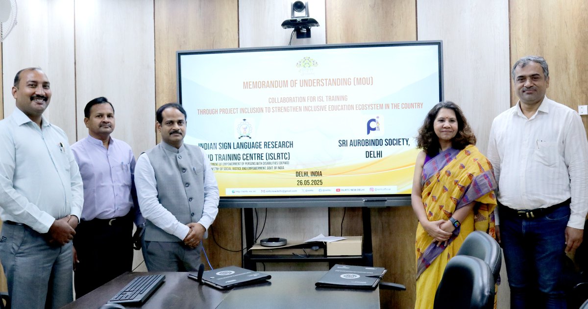 islrtc's tweet image. MoU signed between ISLRTC (DEPwD, GoI) &amp;amp; Sri Aurobindo Society for #ISL Training under #ProjectInclusion!

Empowering inclusive education with presence of dignitaries from both institutions.

 Delhi | 26.05.2025
#InclusiveEducation #Accessibility #MoUSigning #ISLRTC