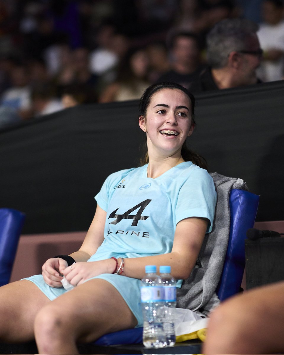 Los madrileños brillan en Asunción ✨💯

✅ Primer título de la temporada para <a href="/claudiafersan81/">Claudia Fernández</a> &amp; Bea González
✅ Tercer título para <a href="/alegalan96/">Ale Galán</a> &amp; Fede Chingotto

#ComunidaddeMadridPremierPadelP1