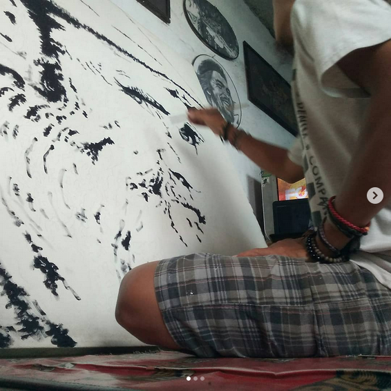HrowArt's tweet photo. Titled: oldcap dotface
#oldmanseries #oldcanvas #oldface #facepainting #acrylic #colourfull #canvas #fineart #realis #sketch #portraitpainting #facepainting #drawing #mural #onx #artx #instagallery #instaworld #studiopainting #artstudio #artpainting #artgallery #gallery #world https://t.co/ESNfsVfCYX