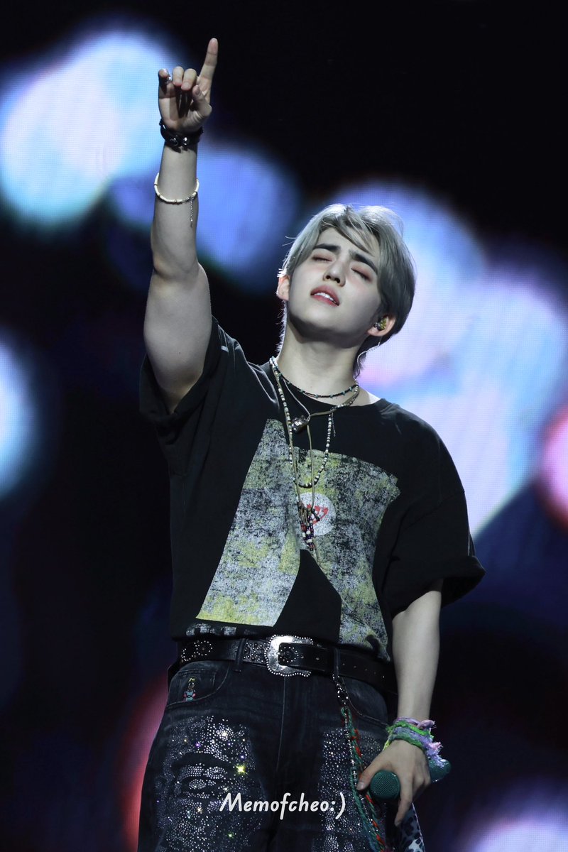 250525 

SEVENTEEN 10TH ANNIVERSARY B-DAY PARTY : BURST Stage

💫

#SCOUPS #에스쿱스 #エスクプス 
#승철 #최승철 
#세븐틴 #SEVENTEEN
#SEVENTEEN10THANNIVERSARY