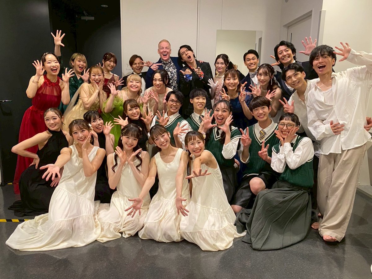 cain_chika's tweet photo. SOUND OF LUXURY終演いたしました💃🎤
お越しくださいました皆様、ありがとうございました🙇✨
お楽しみいただけましたでしょうか🎁✨

ぜひ #サンラグ を添えて
感想やお写真を投稿してください💐 https://t.co/ABodLv9MiI