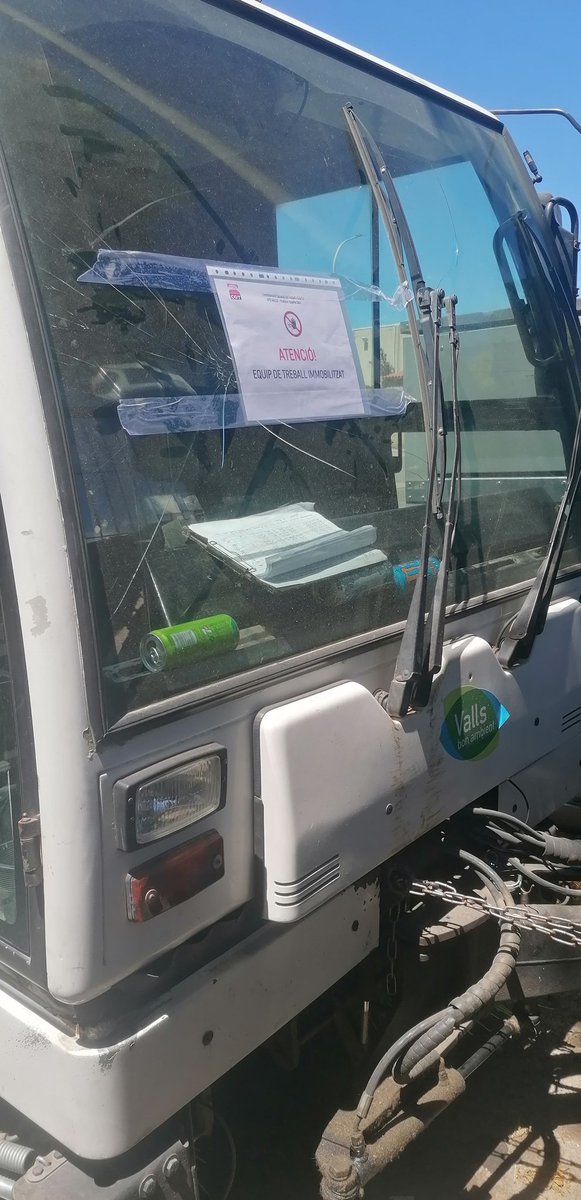Desde dijous passat s'han hagut de bloquejar i apartar 7 vehicles del servei de neteja de Valls.
<a href="/VallsAjuntament/">Ajuntament de Valls</a> <a href="/PreZero_ES/">PreZero España</a>  <a href="/elvallenc/">El Vallenc</a> <a href="/tac12_tv/">TAC 12</a> <a href="/rac1/">RAC1</a> <a href="/CatalunyaRadio/">Catalunya Ràdio</a> <a href="/ccma_cat/">Tv3cat</a>
#PreZeroPreCario