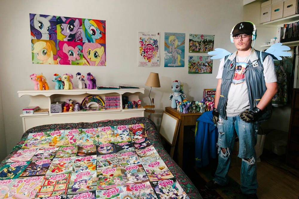 when i'm rich i won't tell anyone but there will be signs