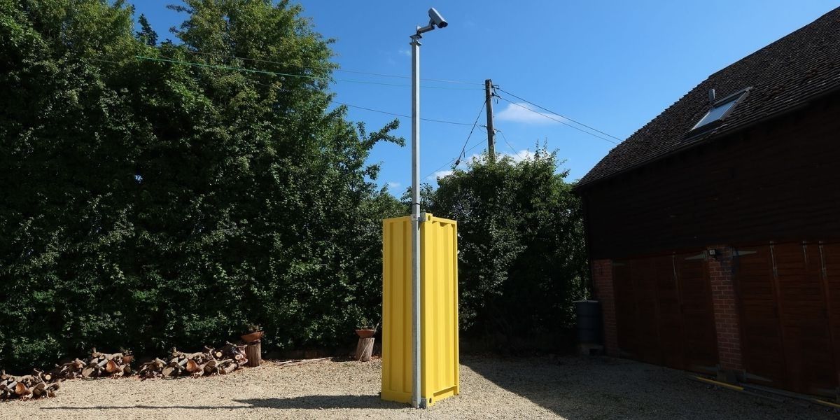 dominoclamps's tweet image. THIS or THAT? 👇

Secure your site, your way.

📸 THIS: Universal Shipping Container CCTV Kit - Up to 2 Cameras

💪 THAT: Heavy Duty Shipping Container CCTV Kit - Up to 4 Cameras

Which one suits your setup - Universal or Heavy Duty? 

#cctv #sitesecurity #shippingcontainers