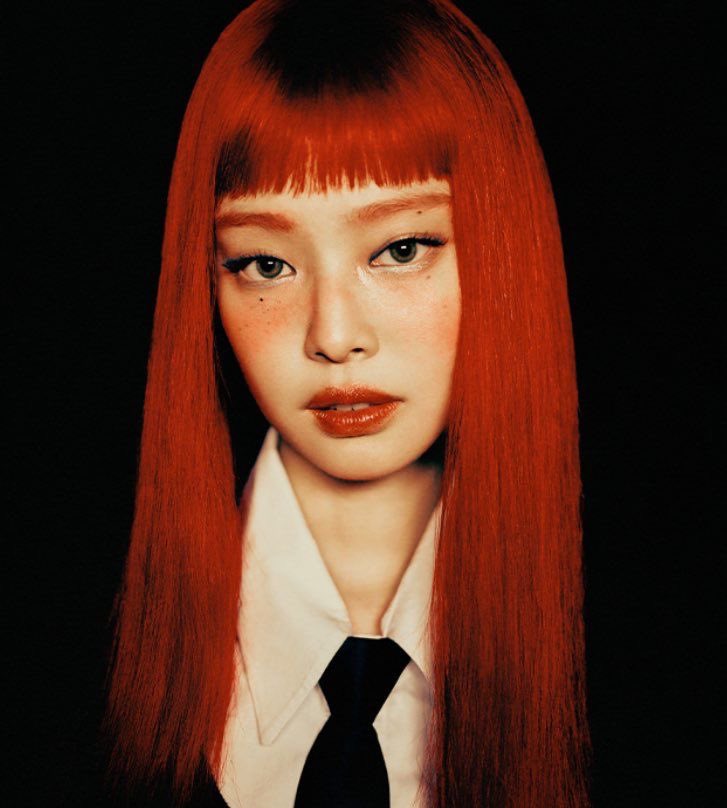 curiosell_'s tweet image. who wanna rock with jennie?