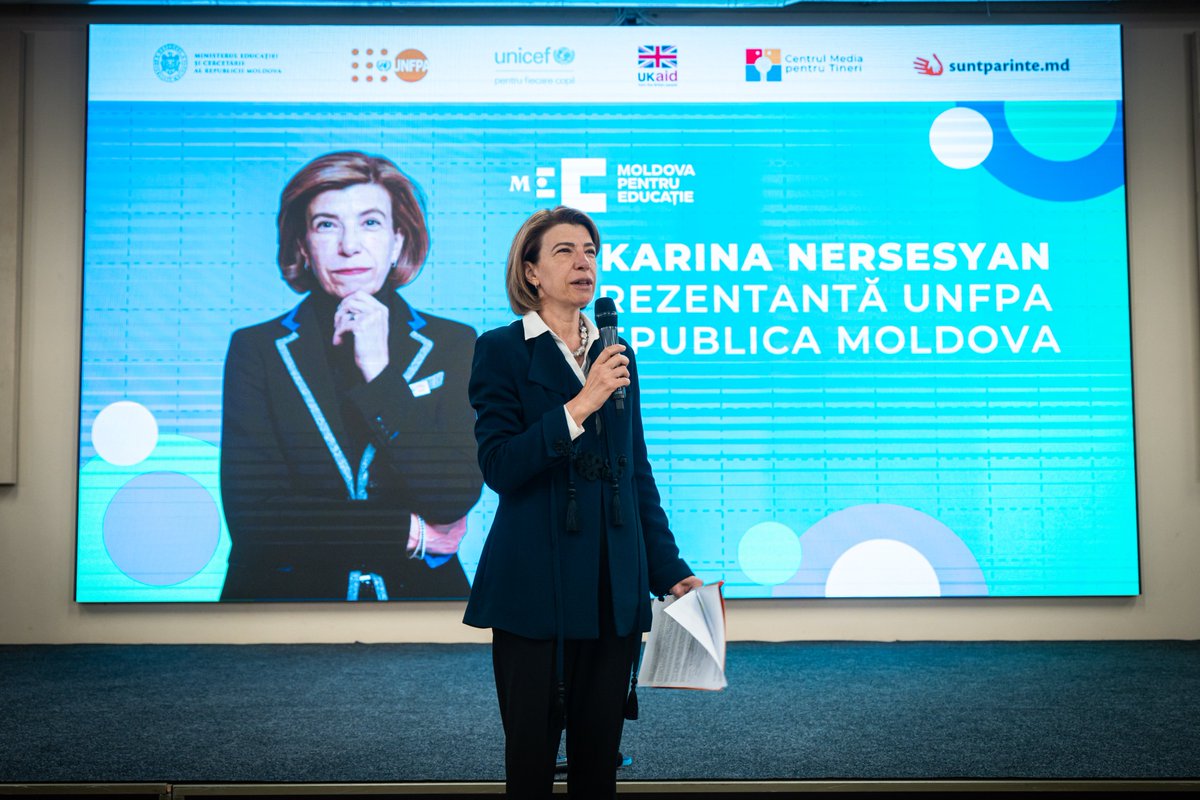 UNFPAMoldova's tweet image. 🎯200+ parents joined @UNFPAMoldova conference on Adolescence, part of Moldova's #EducationWeek

💡Experts shared tips on online safety, empathy &amp;amp; understanding teens' emotions.

🤝Part of the @UNFPA &amp;amp; @UNICEFMoldova programme "Break the Cycle" &amp;amp; support from @UKinMoldova.