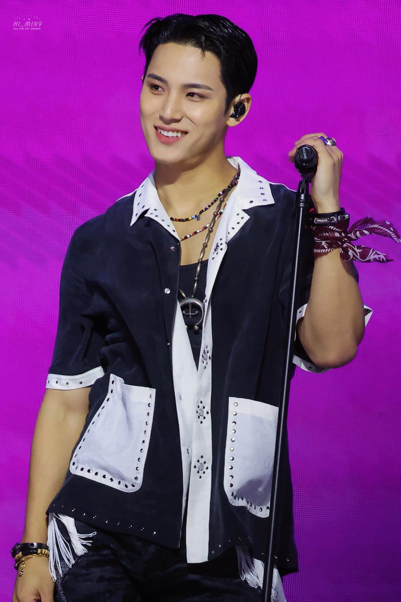 HI_min9_'s tweet photo. 250525 BURST Stage 잠수교

#민규 #MINGYU #세븐틴 #SEVENTEEN https://t.co/ms8JNssNmP