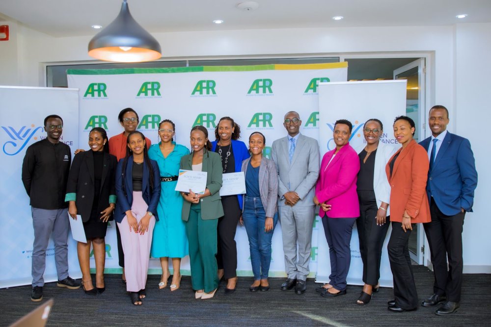 IGIHE (@igihe) on Twitter photo Abakozi bane b’abakobwa b’ikigo Access to Finance Rwanda (<a href="/AFRwanda/">Access to Finance Rwanda</a>) buruse zo kujya kwihugura ibijyanye n’akazi bakora binyuze mu bufatanye icyo kigo cyagiranye n’Umuryango Women in Finance Rwanda (<a href="/Women_FinanceRW/">Women In Finance Rwanda</a>), uharanira kwimakaza ihame ry’uburinganire mu rwego rw’imari mu Abakozi bane b’abakobwa b’ikigo Access to Finance Rwanda (<a href="/AFRwanda/">Access to Finance Rwanda</a>) buruse zo kujya kwihugura ibijyanye n’akazi bakora binyuze mu bufatanye icyo kigo cyagiranye n’Umuryango Women in Finance Rwanda (<a href="/Women_FinanceRW/">Women In Finance Rwanda</a>), uharanira kwimakaza ihame ry’uburinganire mu rwego rw’imari mu