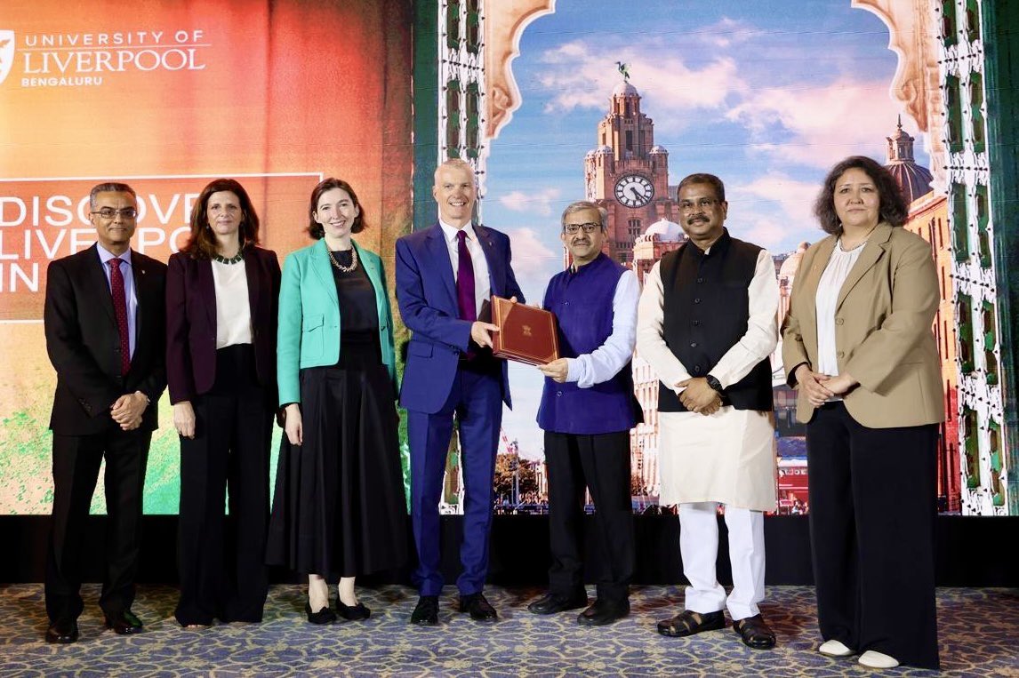 Christina Scott (@cscottfcdo) on Twitter photo Congrats to University of Liverpool, <a href="/LivUni/">University of Liverpool</a>, for receiving only the 2nd <a href="/ugc_india/">UGC INDIA</a> approval to a foreign university to open a campus in 🇮🇳.
Here’s to Liverpool Bengaluru Campus 👏👩🏽🎓👨🏼🎓
With <a href="/unisouthampton/">University of Southampton</a> opening in Gurgaon, 🇬🇧 universities are leading the way for the 🌏. Congrats to University of Liverpool, <a href="/LivUni/">University of Liverpool</a>, for receiving only the 2nd <a href="/ugc_india/">UGC INDIA</a> approval to a foreign university to open a campus in 🇮🇳.
Here’s to Liverpool Bengaluru Campus 👏👩🏽🎓👨🏼🎓
With <a href="/unisouthampton/">University of Southampton</a> opening in Gurgaon, 🇬🇧 universities are leading the way for the 🌏.