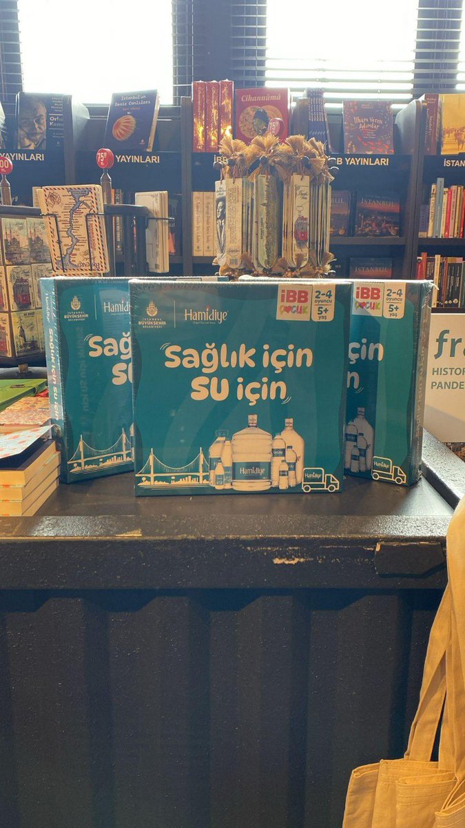hamidiyeas's tweet image. Su içmenin önemini öğretmeyi amaçlayan ‘Sağlık için SU için’ Kutu Oyunumuz İstanbul Kitapçısı’nda!
@ibb_cocuk
@kultur_istanbul