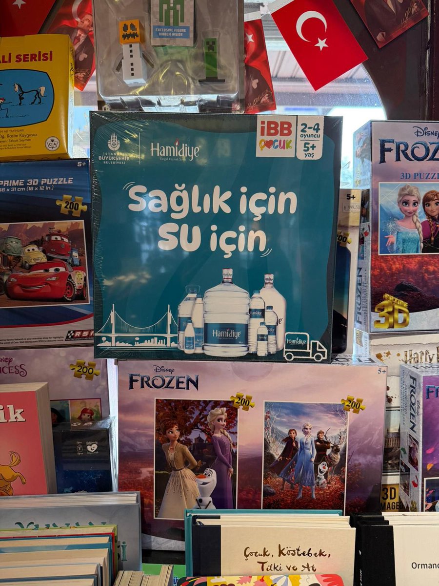 hamidiyeas's tweet image. Su içmenin önemini öğretmeyi amaçlayan ‘Sağlık için SU için’ Kutu Oyunumuz İstanbul Kitapçısı’nda!
@ibb_cocuk
@kultur_istanbul