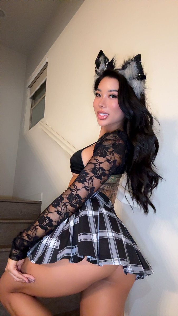 mellibunnix's tweet photo. Meow :3 #asiangirl #cosplay #kittycosplay https://t.co/q2GhcckFsj