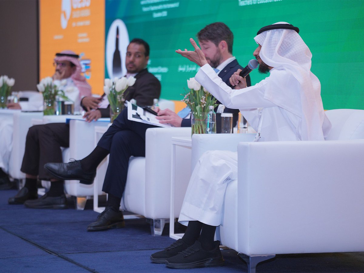 لحظة فارقة يشهدها #GESSSaudiArabia مع إطلاق التقرير العالمي حول المعلمين، حيث تتقاطع الرؤى الدولية لتمكين المعلم وتعزيز جودة التعليم عالميًا.
شراكة استراتيجية بين #اليونسكو و#UNESCO_RCQE و#TTF.

A landmark moment at #GESSSaudiArabia with the launch of the Global Report on