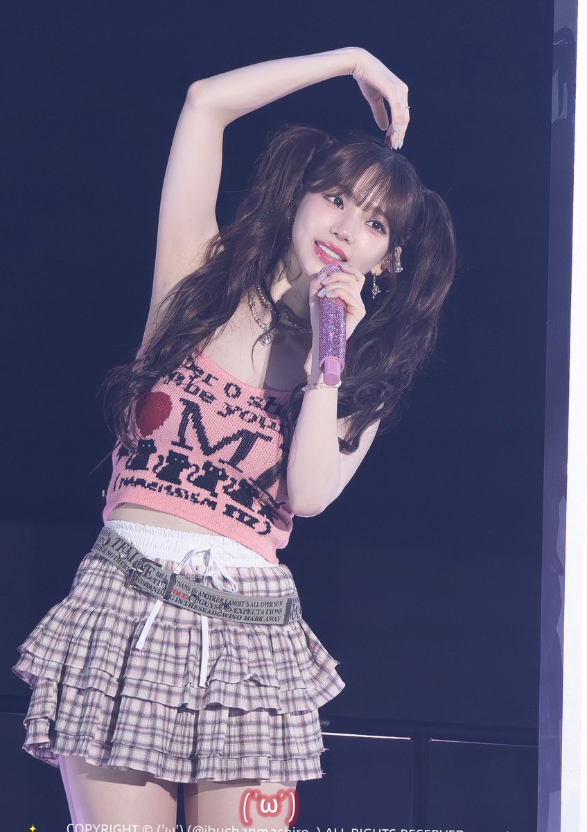 hourly karina (@hourlykrn) on Twitter photo 