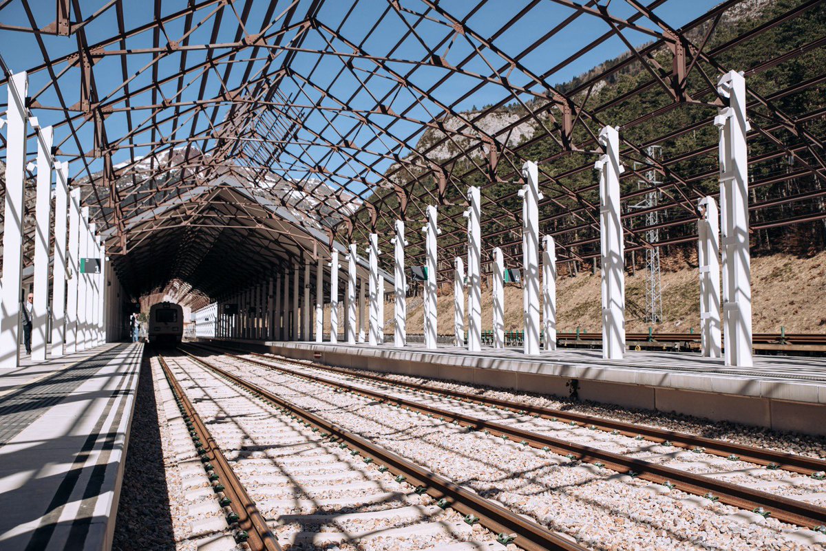 Óscar Puente tweet media